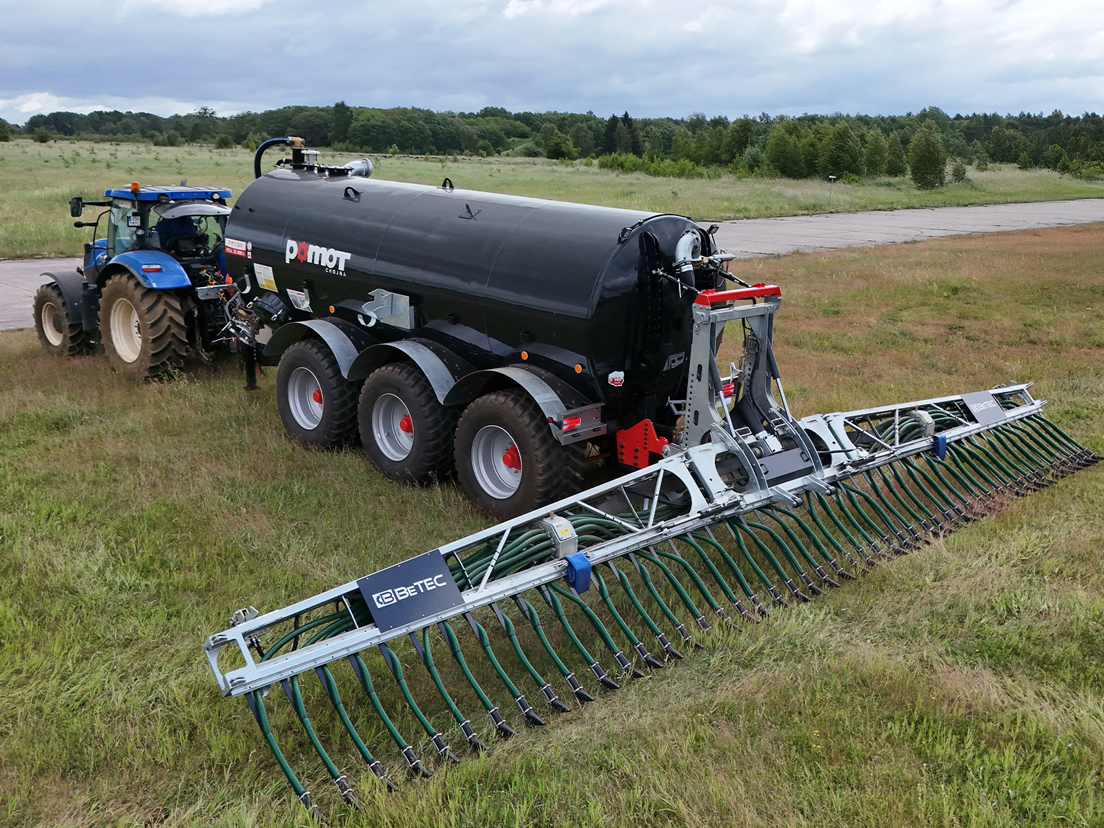 Pomot T525 — трёхосная бочка (tridem)