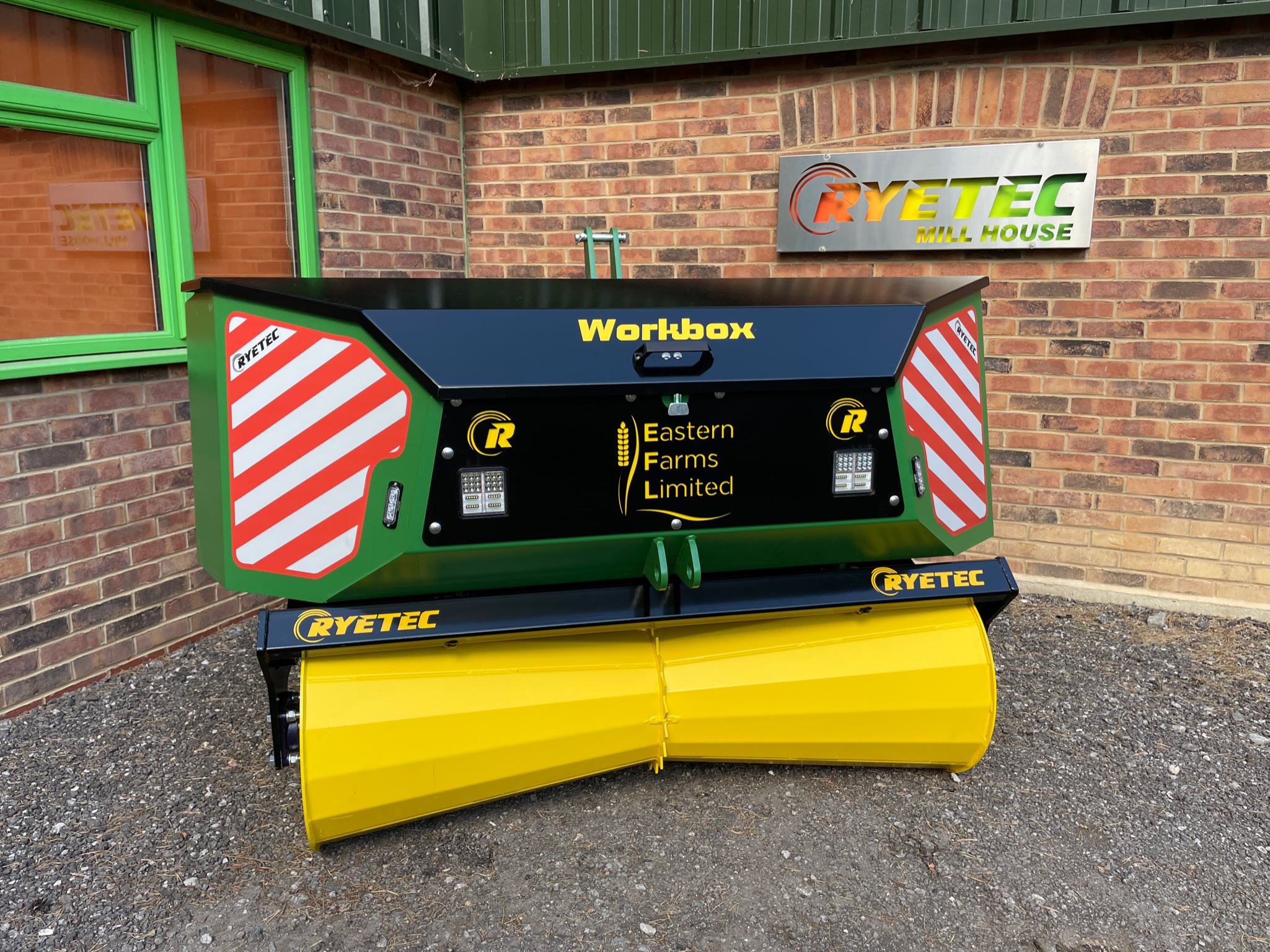 Ryetec Workbox со Swath Roller